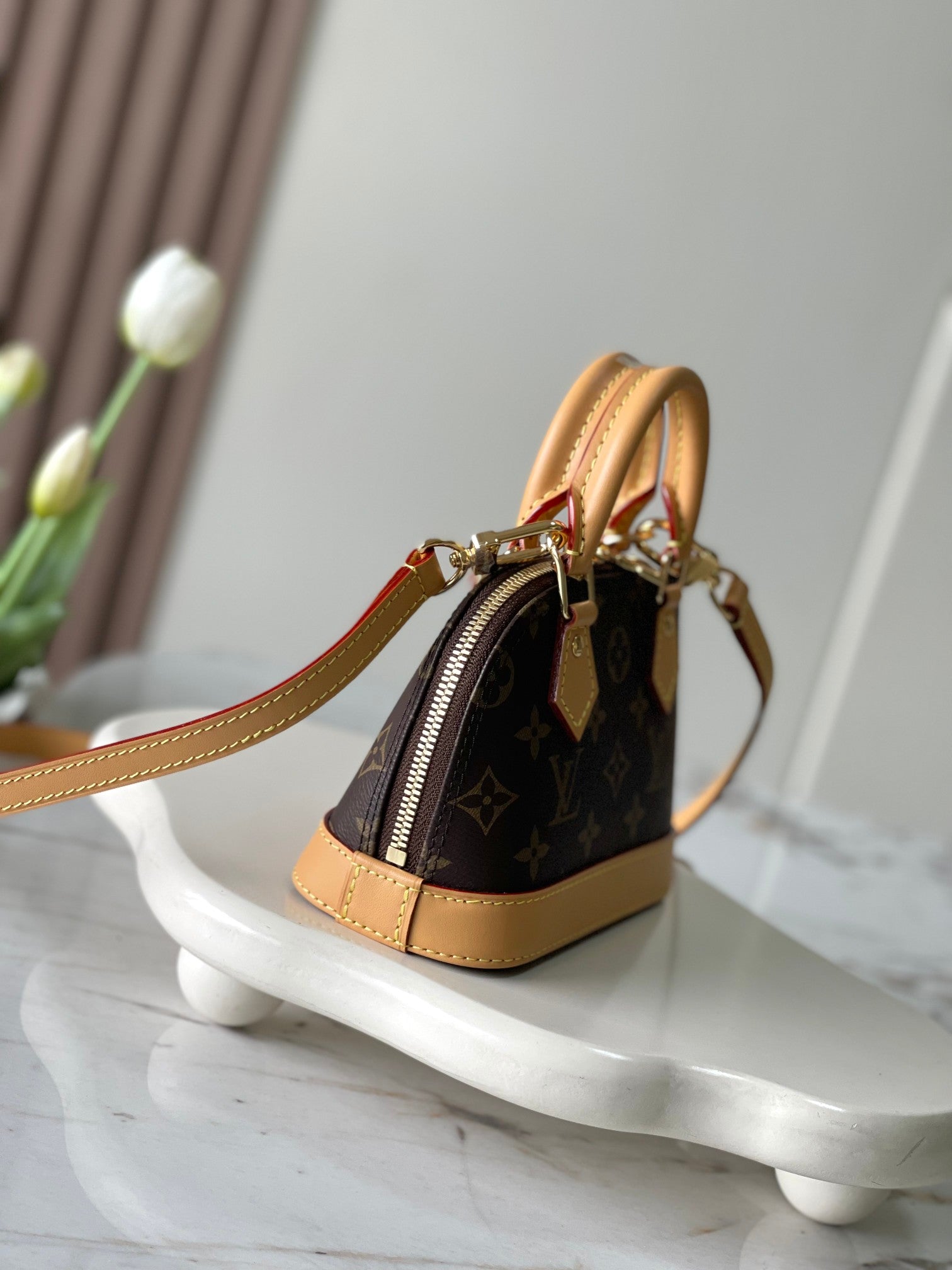 LOUIS VUITTON | ALMA BB