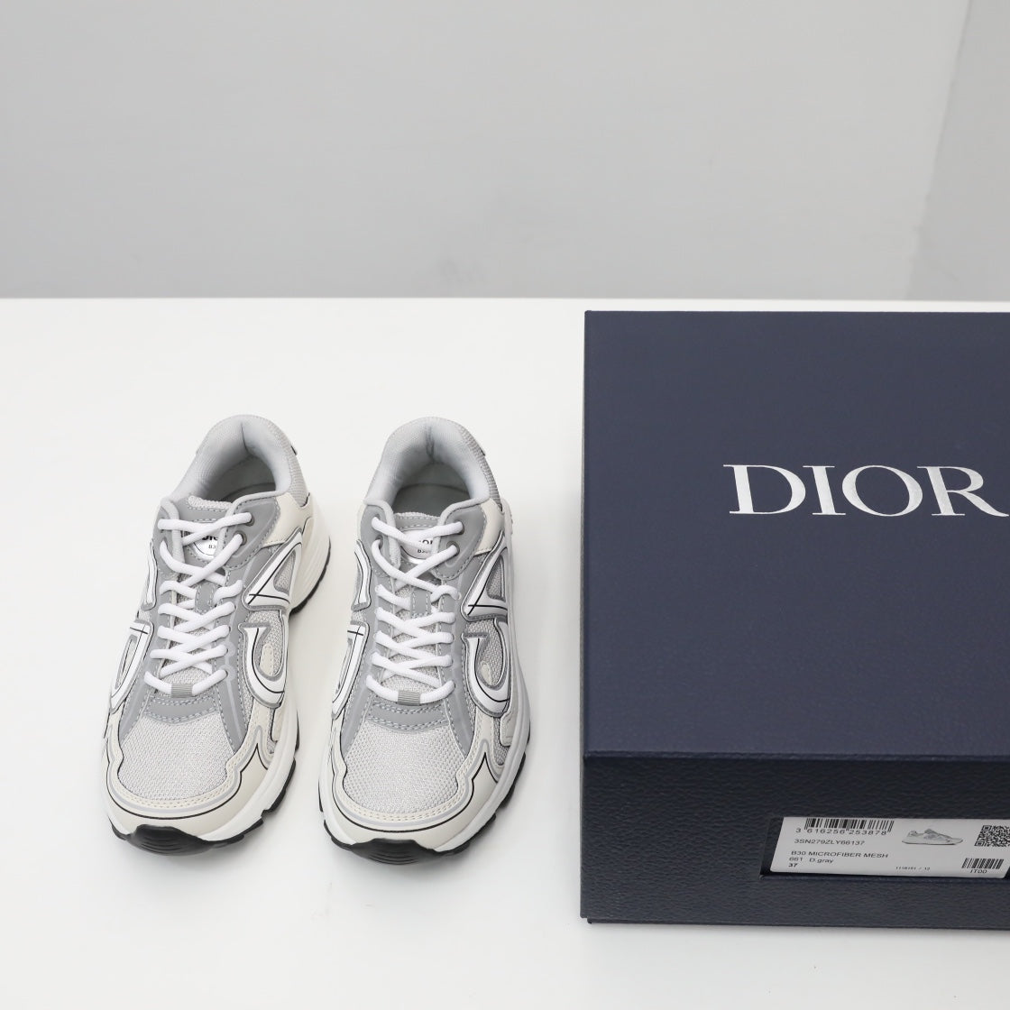 DIOR | B30 WHITE