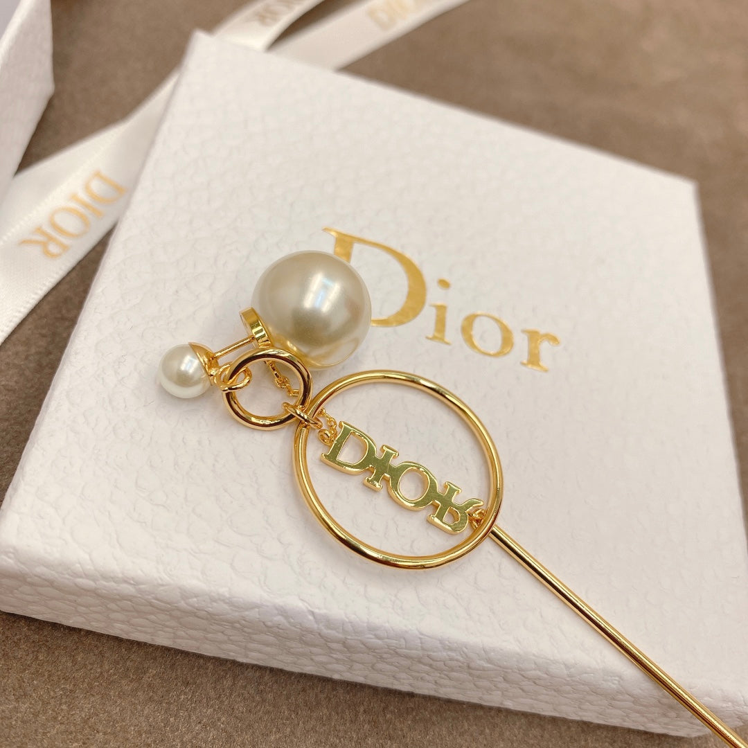 DIOR| Chain And Hoop Earrings