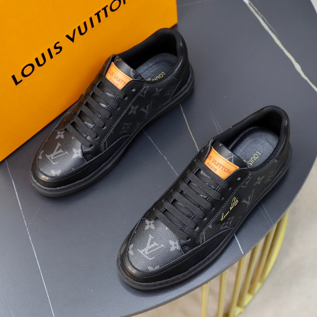 LOUIS VUITTON | COMFORTABLE